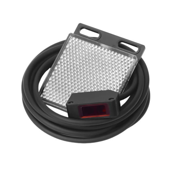 Picture of Retro Reflective Photoelectric Sensor, 50-300mm/30-2000mm