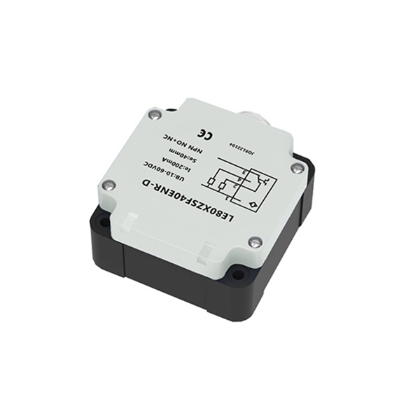 Picture of Long Range Inductive Proximity Sensor, 40mm/50mm