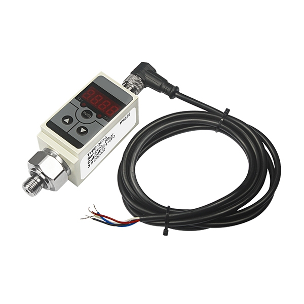 Picture of Electronic Digital Pressure Switch, 0-600 Bar, NPN/PNP/4-20mA