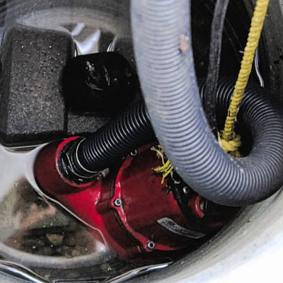Accelerometer and vibration sensor of water pump