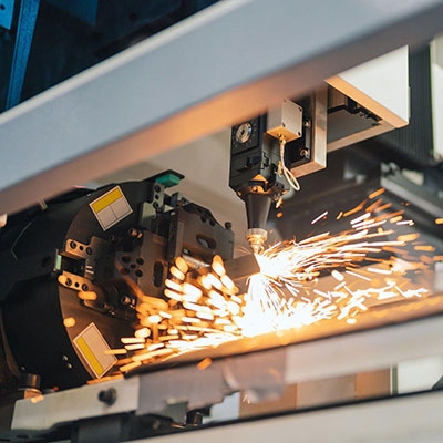 Digital photoelectric sensor for lathe