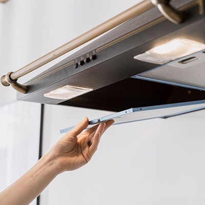 Electrochemical carbon monoxide sensor of range hood