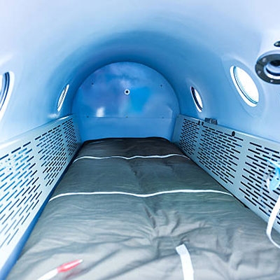 High pressure oxygen sensor of hyperbaric oxygen chamber