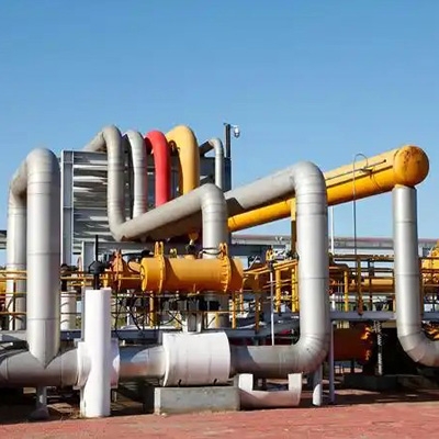High temperature oil pipeline