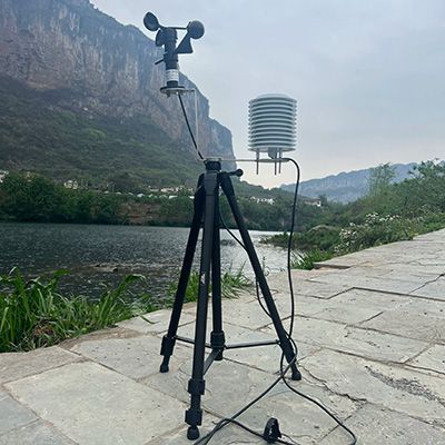 Mobile weather station