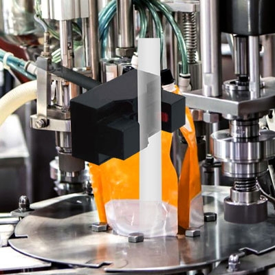 Photoelectric level sensor for package position inspection