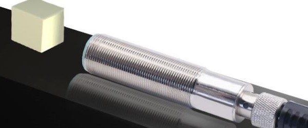 Ultrasonic sensor for distance measurement feature