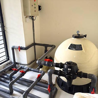 Water flow switch for circulating water system